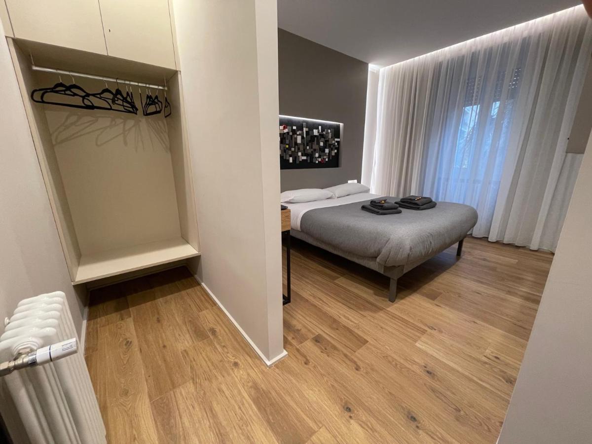 Lucrino 45 By Ale Hotel Rome Exterior photo