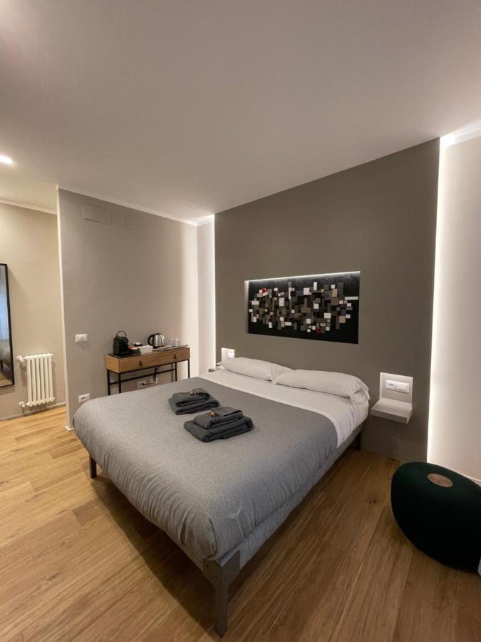 Lucrino 45 By Ale Hotel Rome Exterior photo