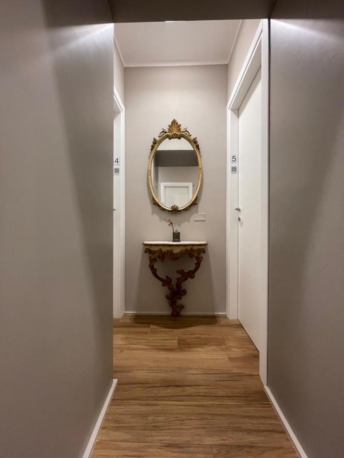 Lucrino 45 By Ale Hotel Rome Exterior photo