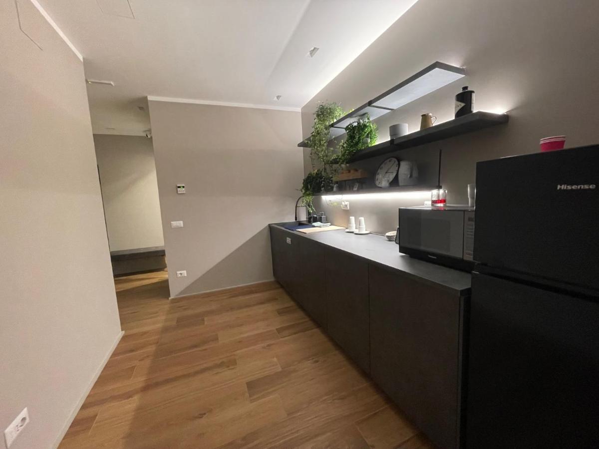 Lucrino 45 By Ale Hotel Rome Exterior photo